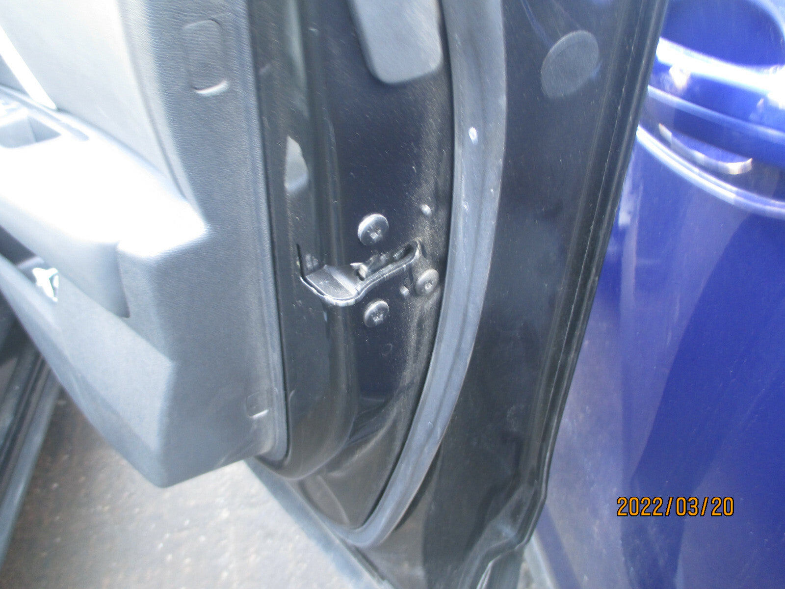CITROEN C4 MK3 2021 OSF DRIVER SIDE FRONT DOOR LOCK MECHANISM
