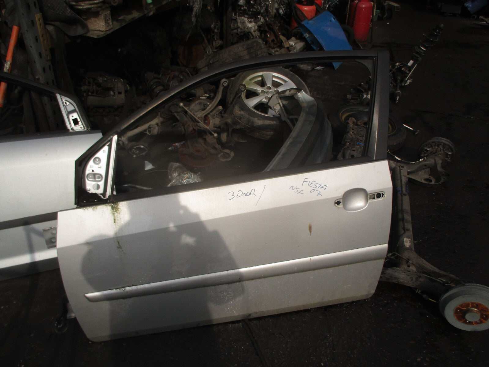 2007 FORD FIESTA MK6 3 DOOR NSF PASSENGER FRONT LEFT DOOR BARE SILVER