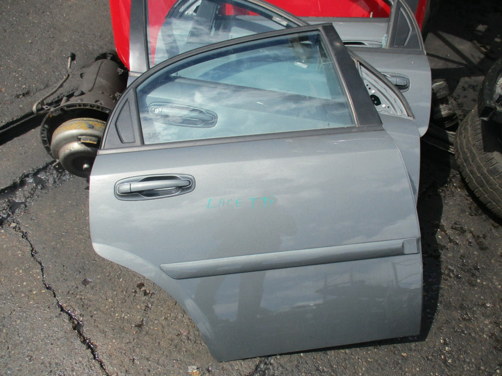 CHEVROLET LACETTI J300 (MK2) OSR DRIVER SIDE REAR COMPLETE DOOR GREY
