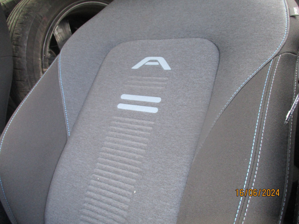 FORD FIESTA MK8 2023 NSF PASSENEGR SIDE FRONT COMPLETE SEAT FABRIC