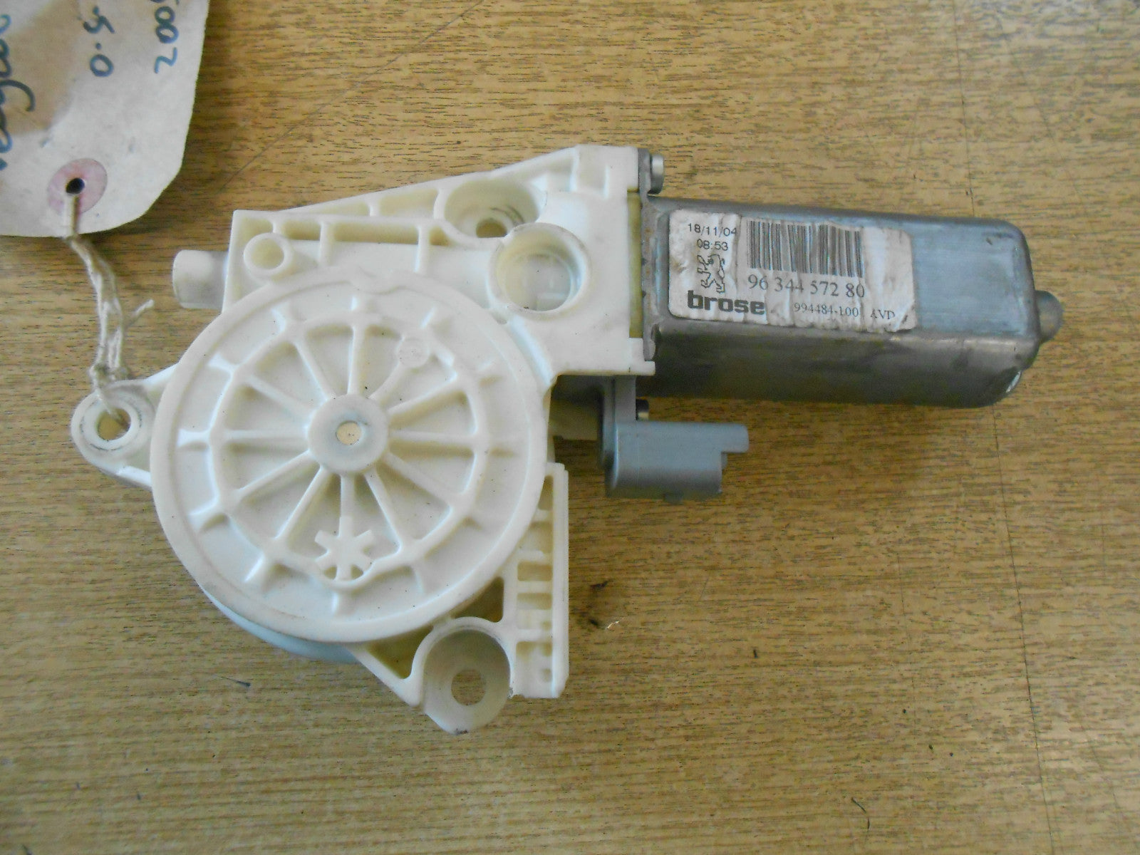 PEUGEOT 307 2004 5 DOOR HATCHBACK OSF DRIVER SIDE FRONT WINDOW MOTOR 9634457280