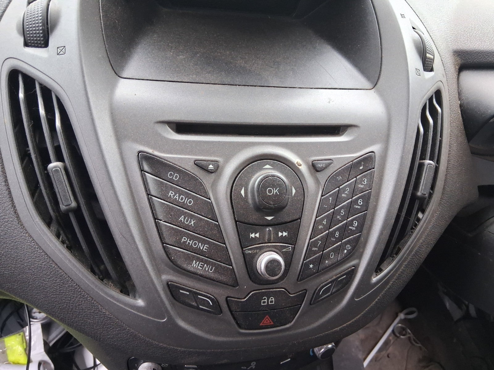 2015 FORD TRANSIT COURIER MK1 RADIO STEREO CONTROL PANEL