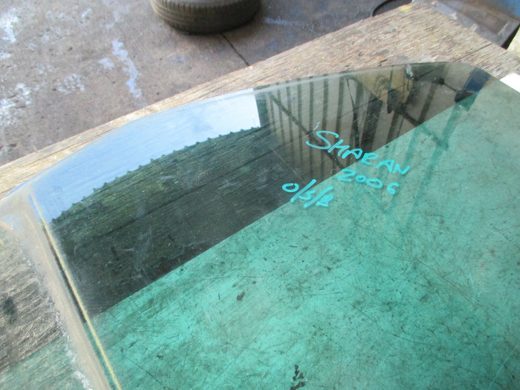 VW VOLKSWAGEN SHARAN 2006 OSR DRIVER SIDE REAR DOOR WINDOW GLASS