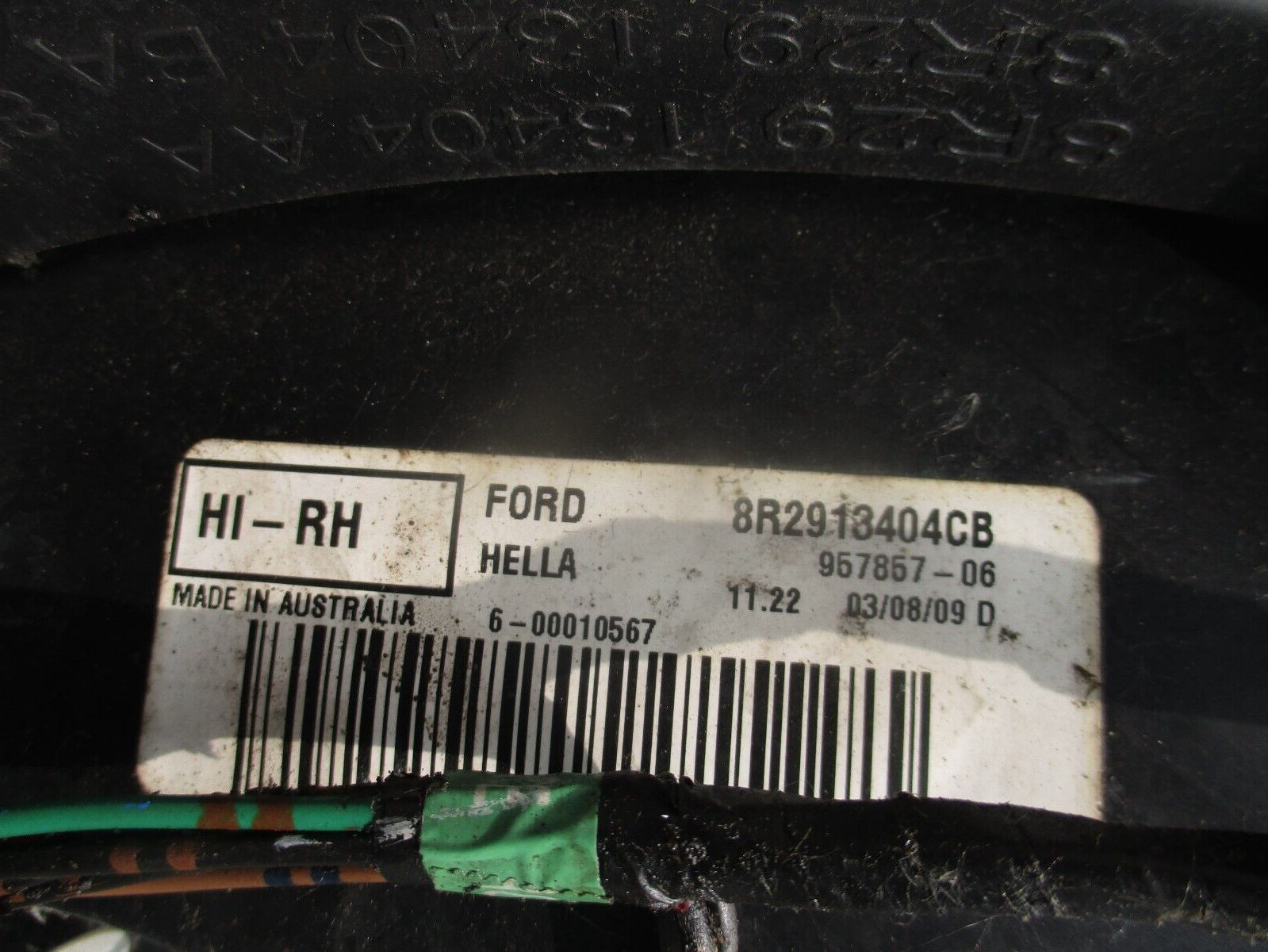 2010 FORD DORCHESTER COLEMAN MILNE OSR DRIVER SIDE REAR LIGHT LAMP 8R2913404CB