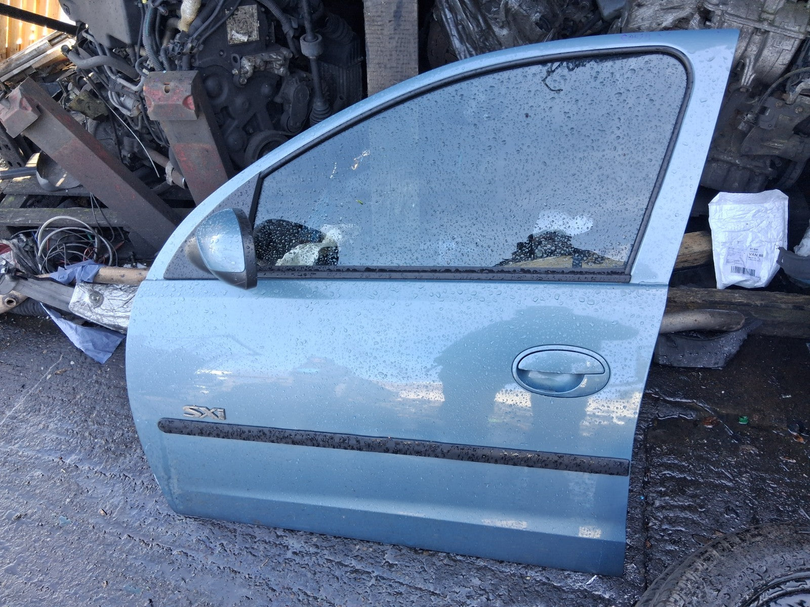 2006 VAUXHALL CORSA C NSF PASSENGER SIDE FRONT LEFT COMPLETE DOOR BLUE
