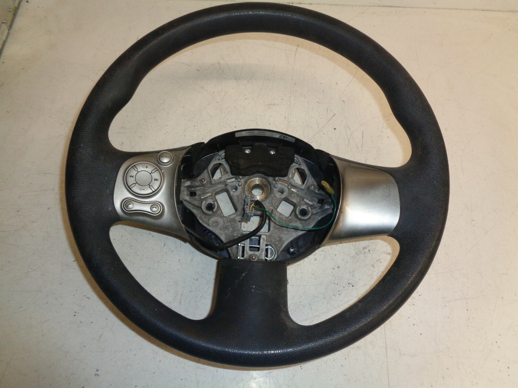 NISSAN MICRA MK4 10-16 STEERING WHEEL WITH RADIO & PHONE CONTROLS