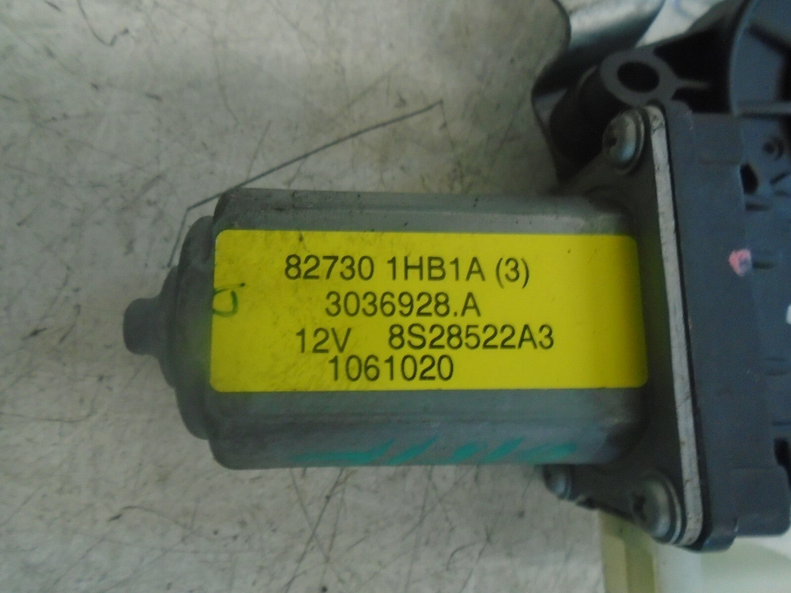 NISSAN MICRA 2016 MK4 OSF FRONT DRIVER SIDE WINDOW REGULATOR 807001HB2A