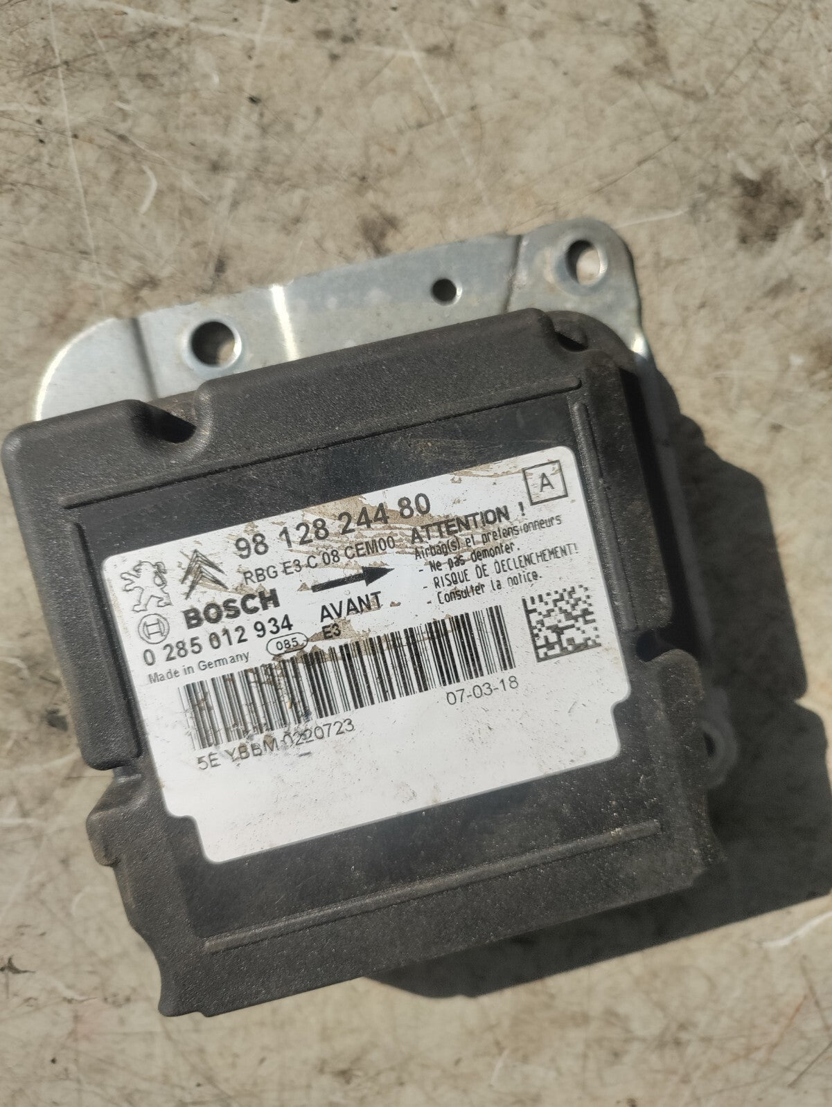 2018 CITROEN C4 CACTUS AIRBAG CONTROL MODULE ECU 9812824480