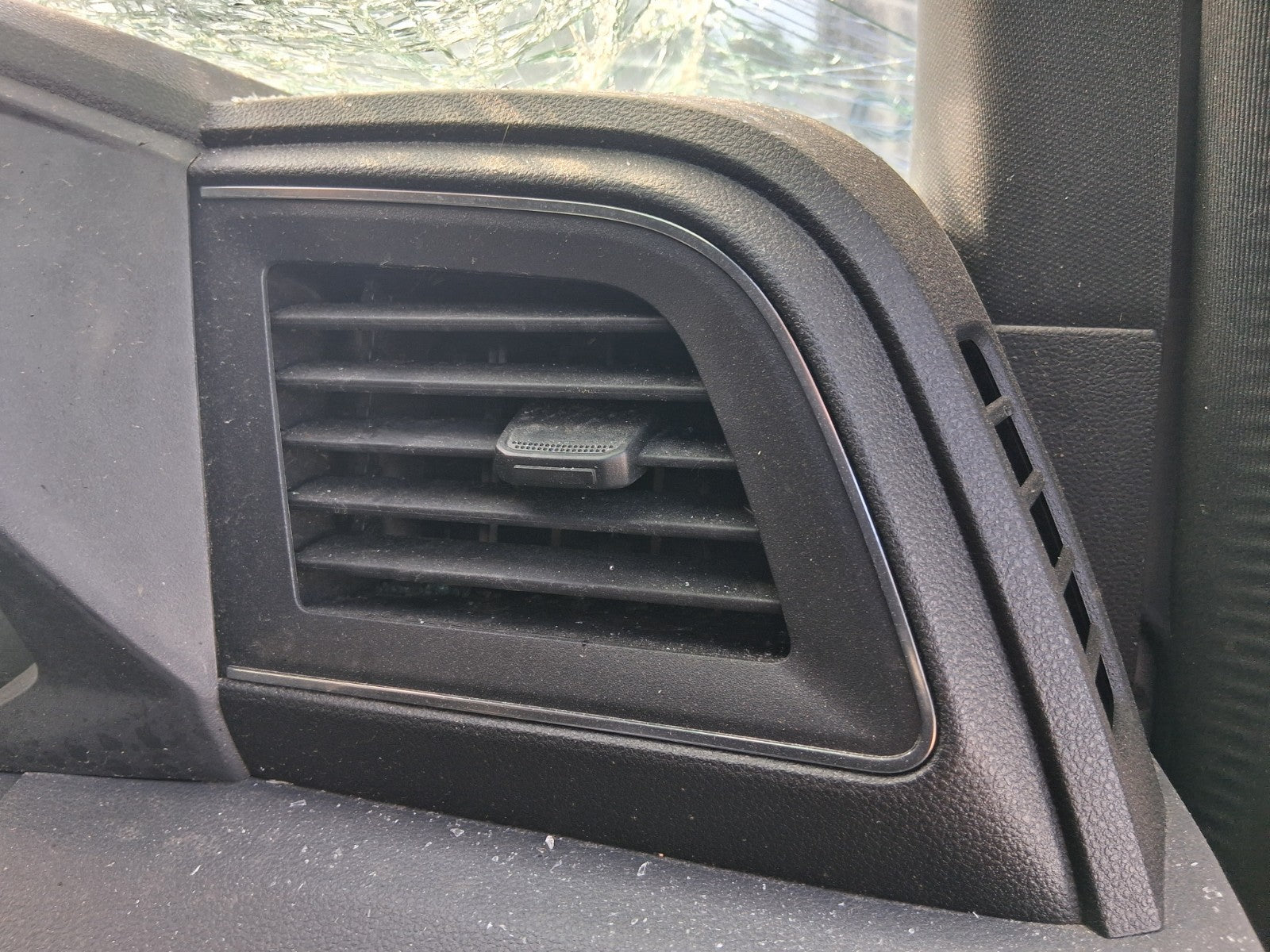 2025 RENAULT MASTER MK4 OSF DRIVER SIDE FRONT INTERIOR AIR VENT