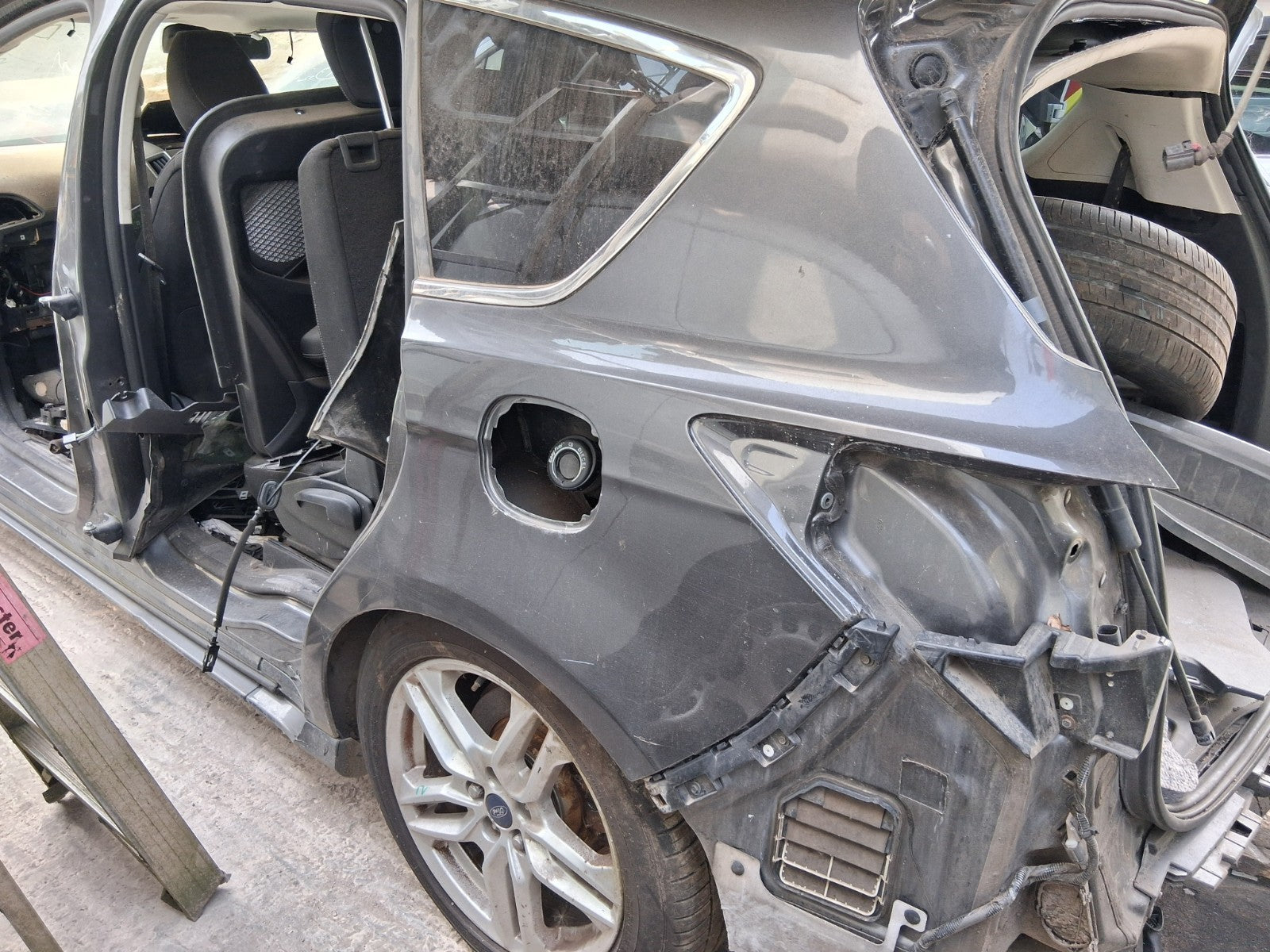 2017 FORD S MAX MK2 NSR PASSENGER SIDE REAR QUARTER PANEL CUT