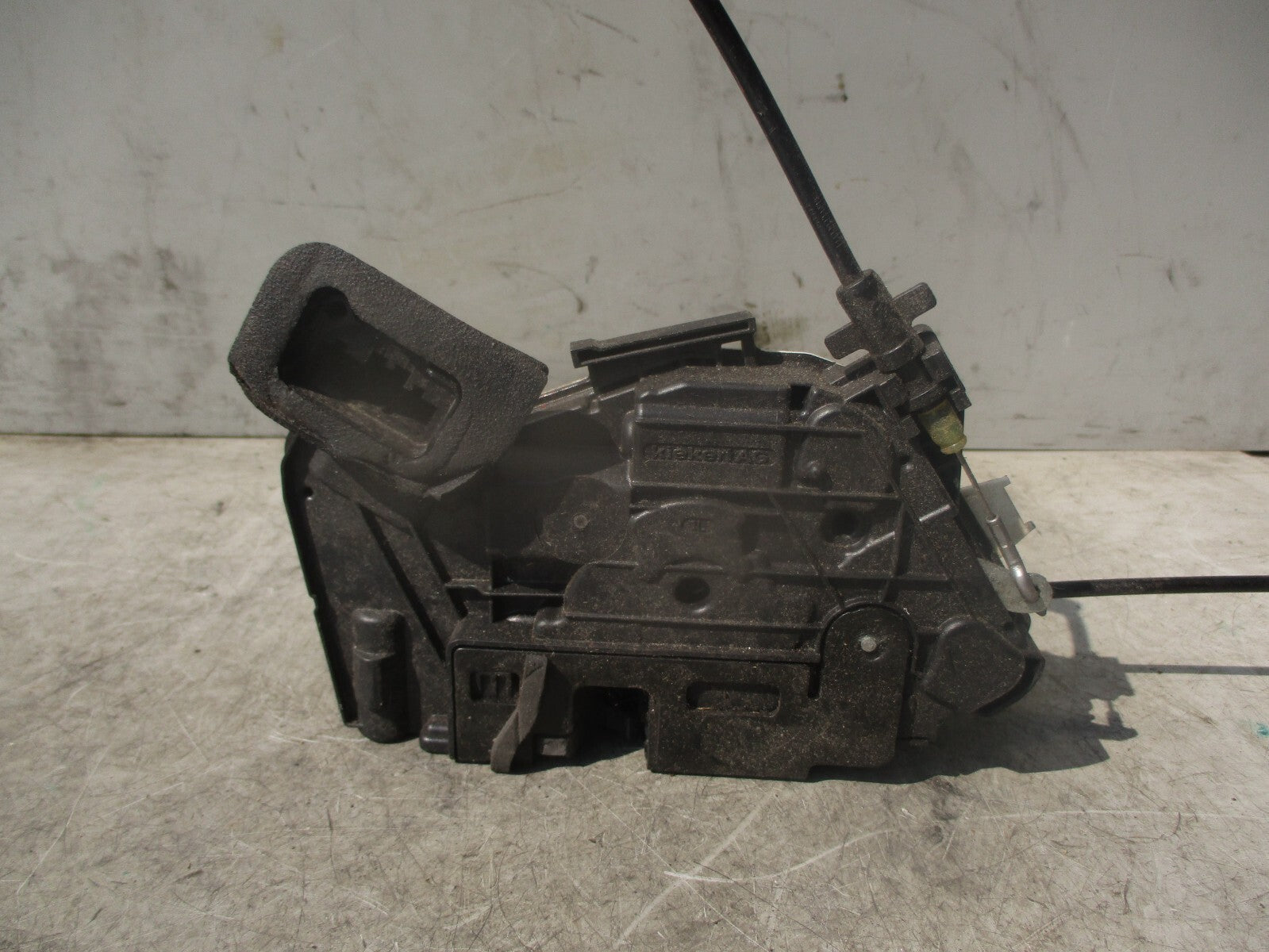 2015 VOLKSWAGEN GOLF MK7 NSF PASSENGER FRONT LEFT DOOR LOCK MECHANISM 5K2837015D