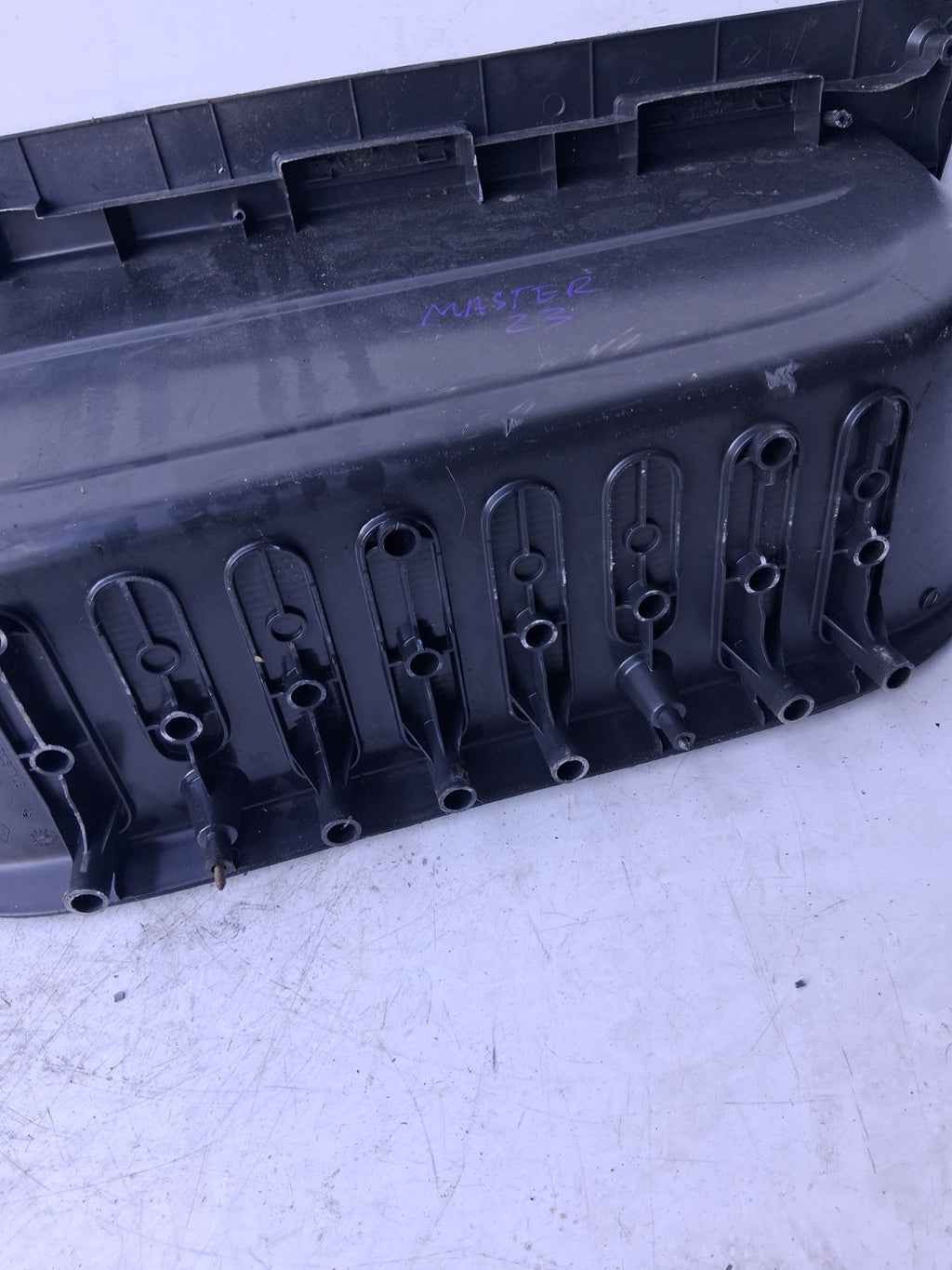 2023 RENAULT MASTER MK3 OS OFF RIGHT DRIVER SIDE DOOR STEP TRIM 769510005R