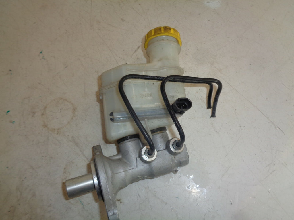 FORD KA MK2 2012 1.2 PETROL BRAKE MASTER CYLINDER