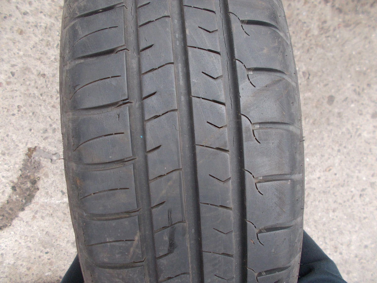 FORD FOCUS CAPTURAR/ GREMAX 4 STUD 14 INCH STEEL WHEEL 175/70 R14