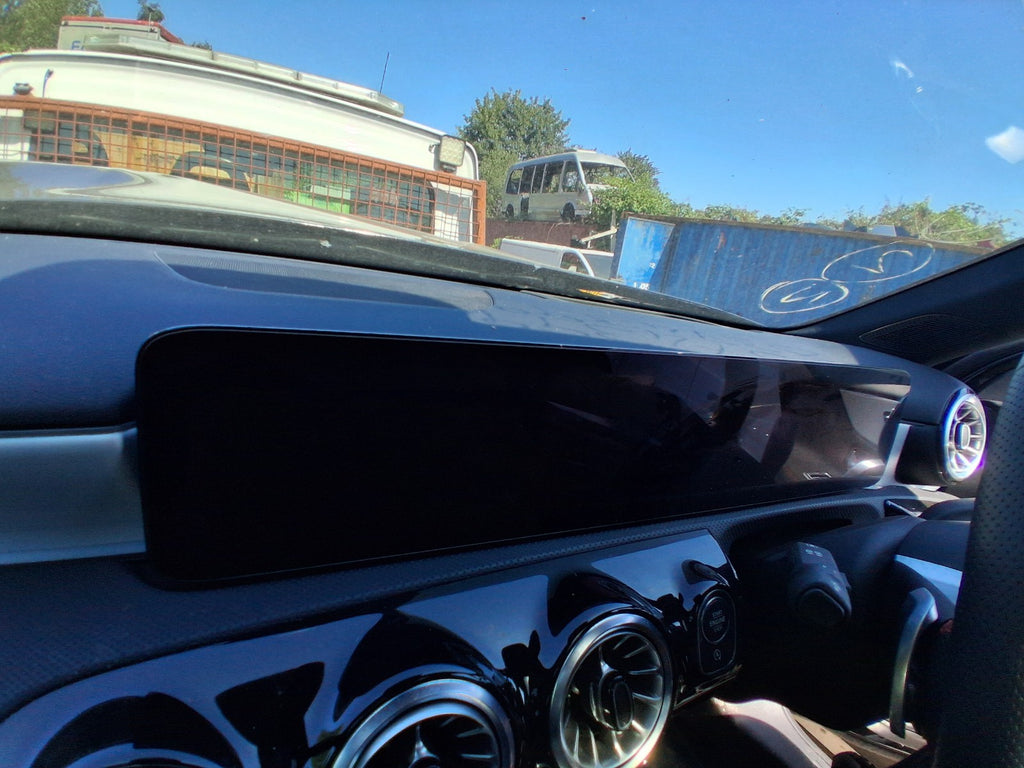 2023 MERCEDES BENZ A CLASS AMG LINE W177 MULTIMEDIA CLOCKS SCREEN DISPLAY
