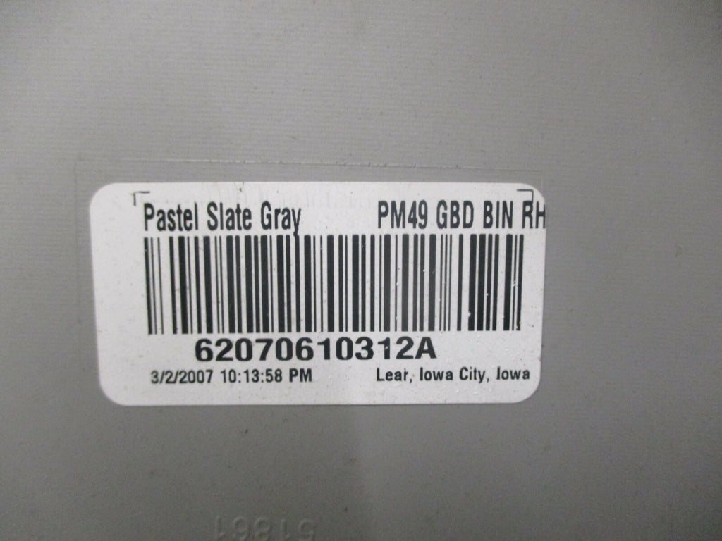 DODGE CALIBER 2008 INTERIOR STORAGE COMPARTMENT GLOVE BOX LID 62070610312A
