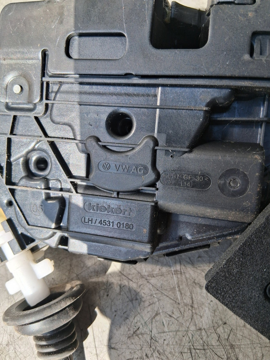 2021 SKODA SCALA DOOR LOCK MECH MECHNISM B5B-5TB837015B