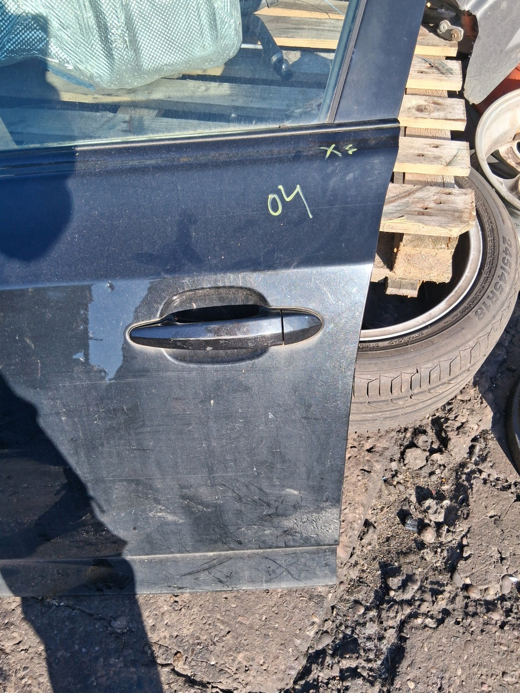 2004 BMW X3 E83 NSR PASSENGER SIDE FRONT LEFT COMPLETE DOOR BLACK