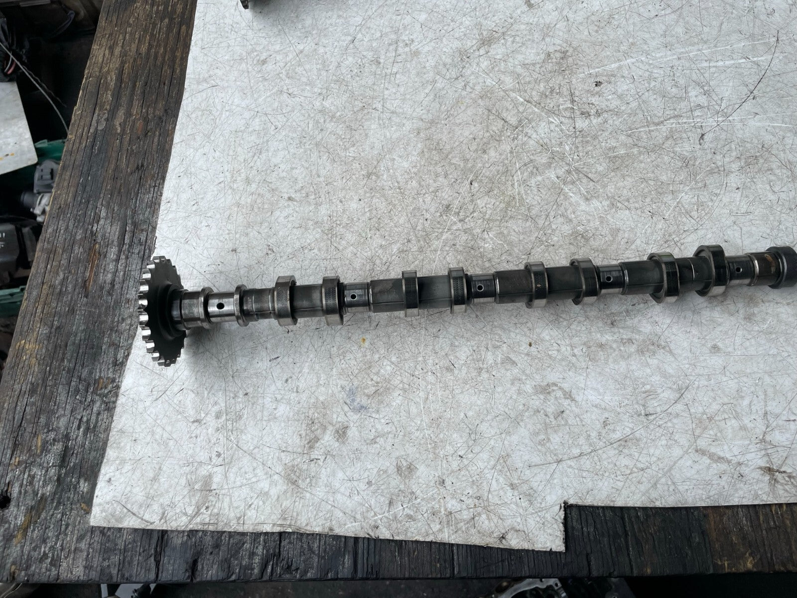 2015 HYUNDAI I40 1.7 DIESEL D4FD H ENGINE INTAKE VALVE CAMSHAFT CAM SHAFT