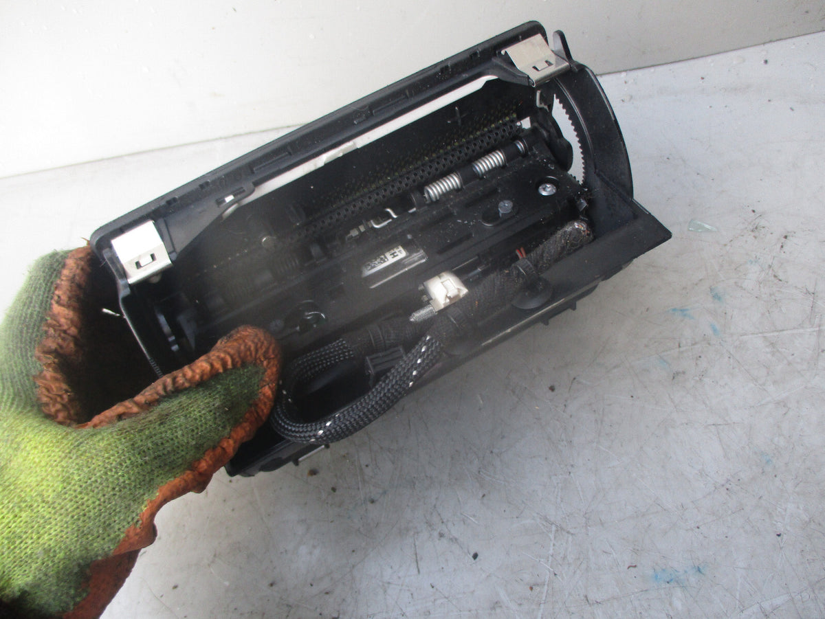 AUDI A1 8X 2015 MULTIMEDIA SAT NAV DISPLAY SCREEN MONITOR 8X0857273B