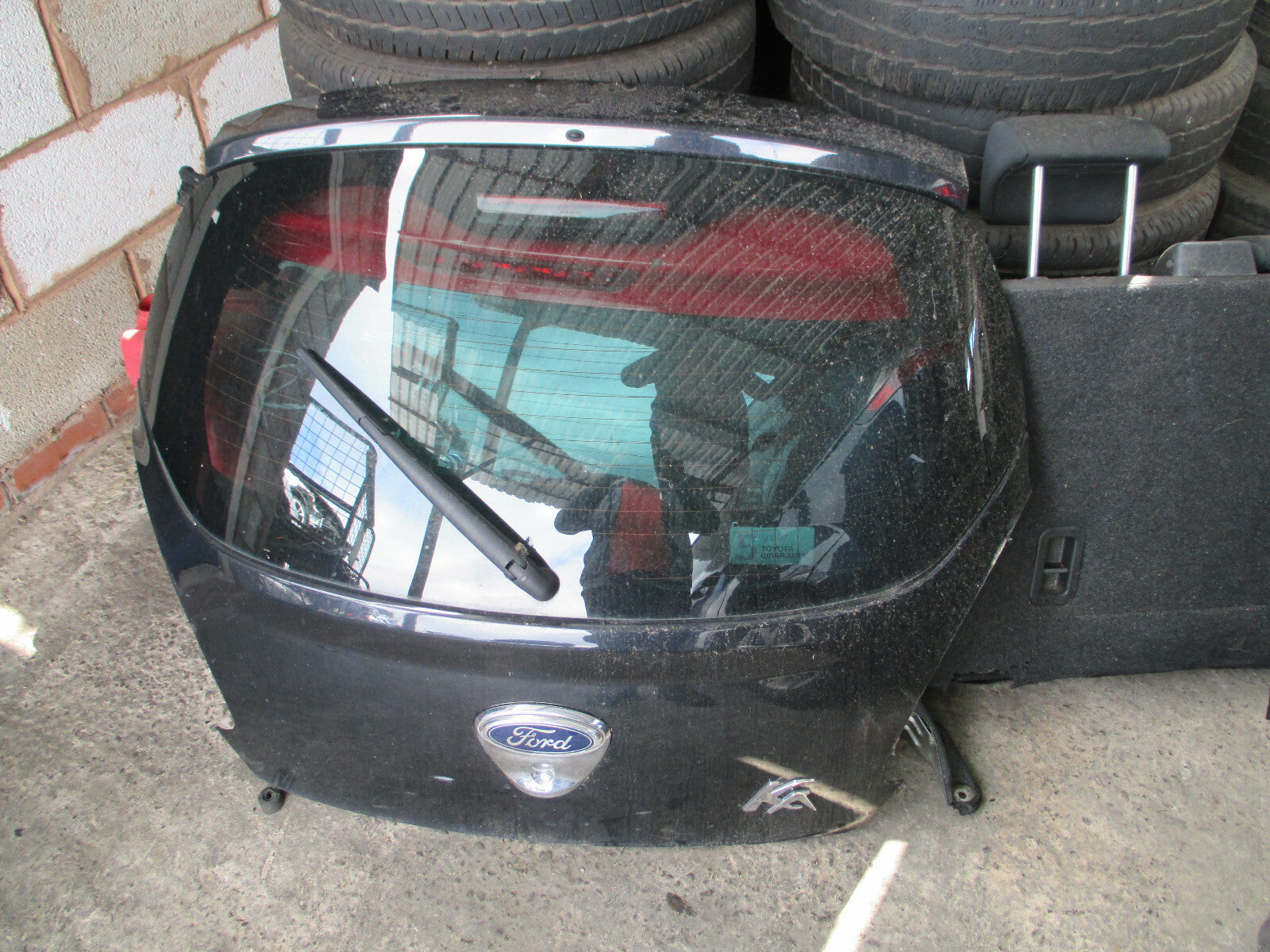 FORD KA MK2 2011 REAR COMPLETE TAILGATE BOOTLID BLACK