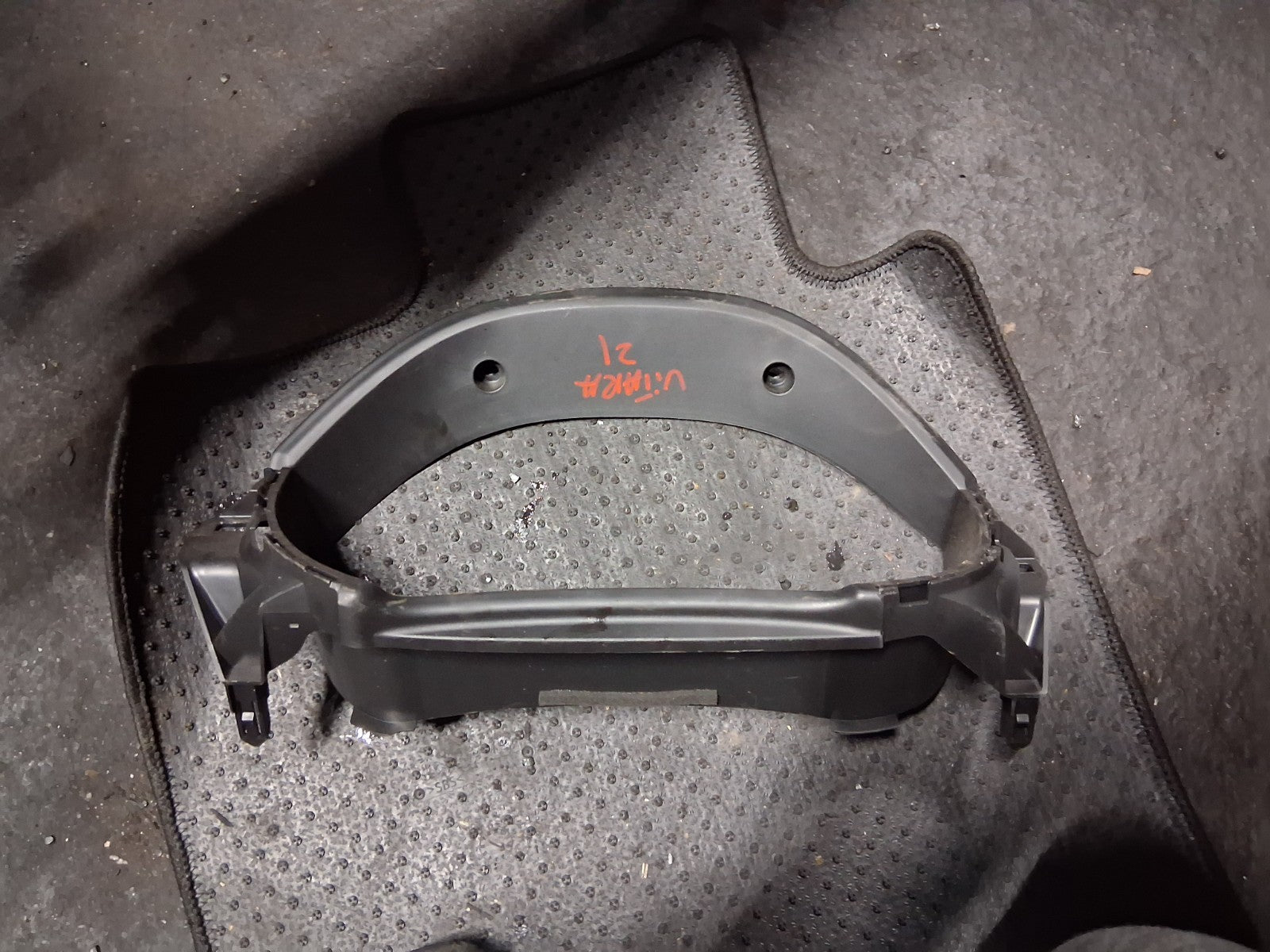 2022 SUZUKI VITARA MK4 INSTRUMENT CLUSTER SPEEDOMETER SURROUND TRIM 3780559