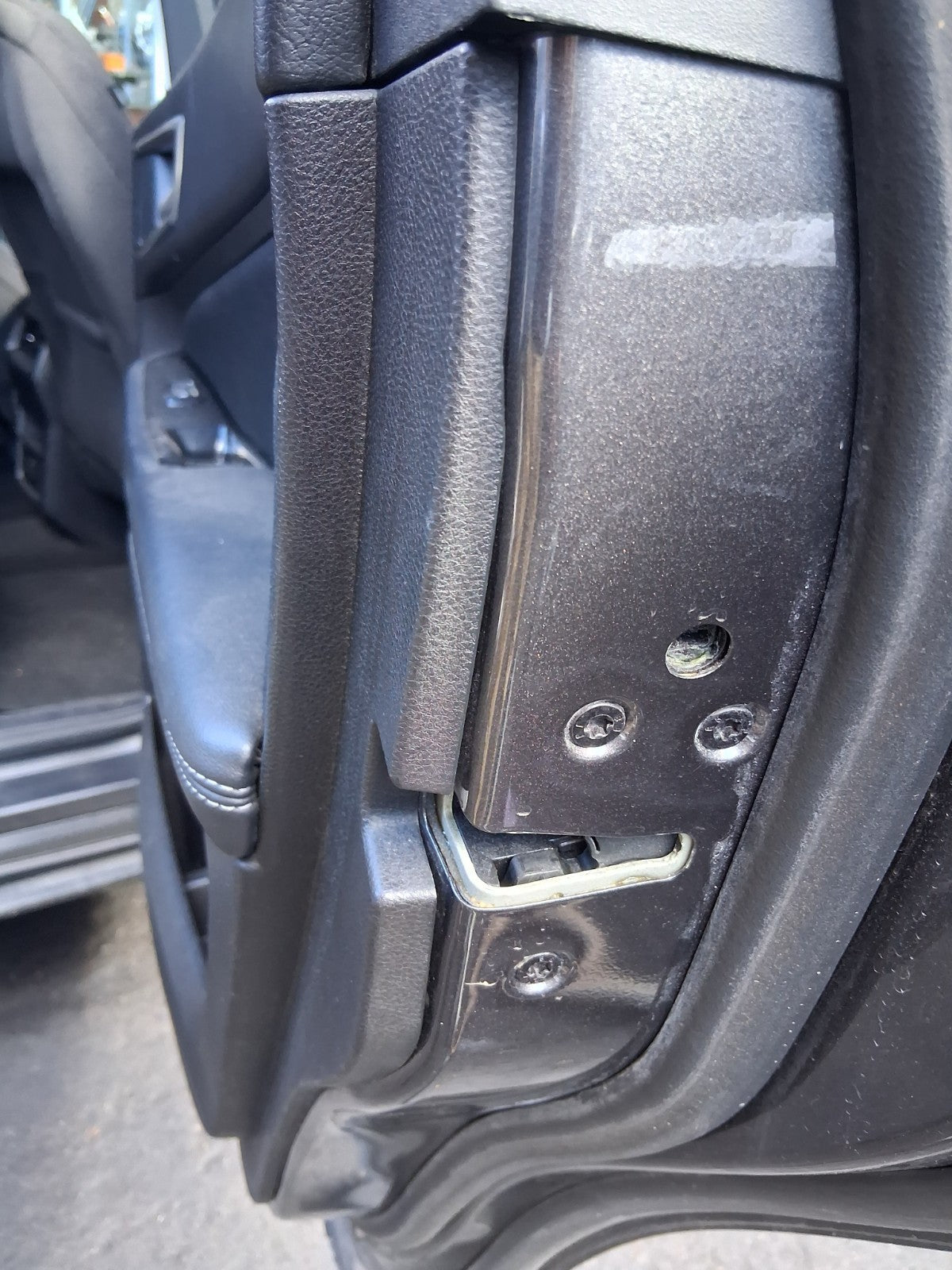2017 FORD S MAX MK2 OSR DRIVER SIDE REAR RIGHT DOOR LOCK MECHANISM