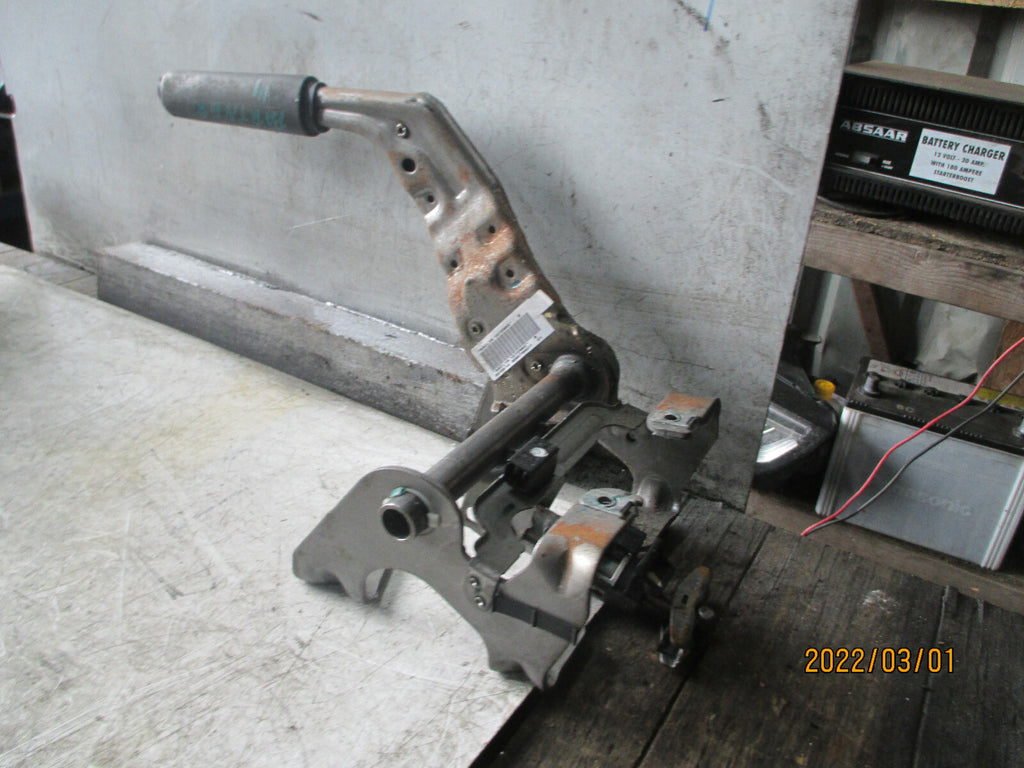 PEUGEOT PARTNER MK2 2014 MANUAL HANDBRAKE LEVER MECHANISM