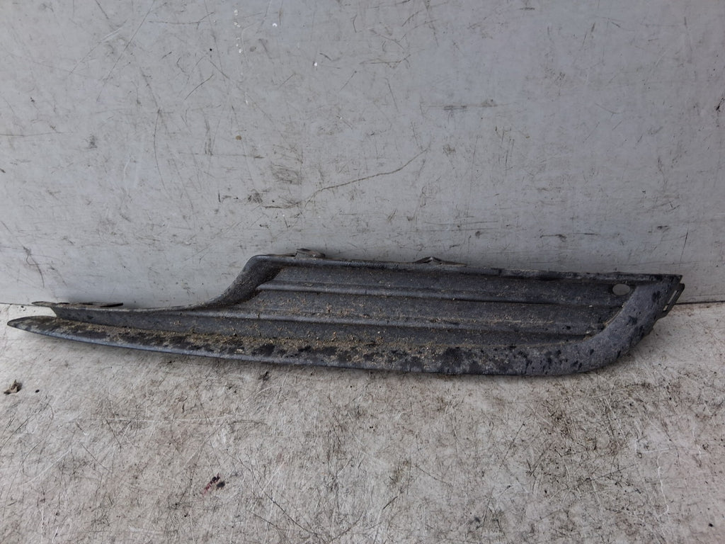 VW GOLF MK7 NSF PASSENGER SIDE FRONT BUMPER LOWER GRILLE 5G0853665