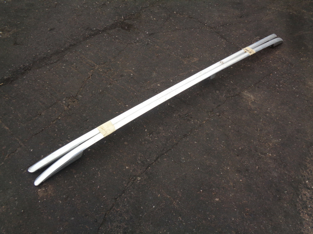 VW VOLKSWAGEN TOURAN MK1 2010 CHROME ROOF RAILS RACK BAR 1T0860033