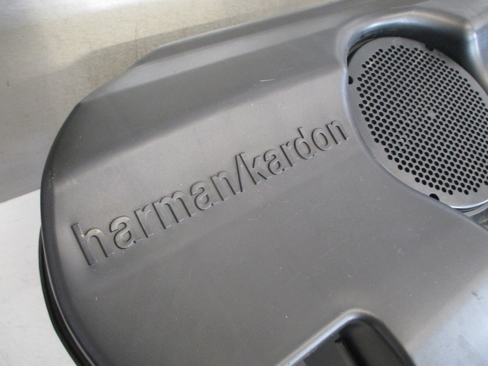 MERCEDES BENZ B CLASS W245 W169 HARMAN KARDON REAR SUBWOOFER A1698201202