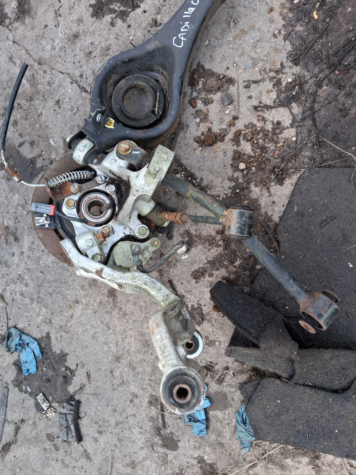 CADILLAC CTS 2007 2.79 PETROL REAR RIGHT DRIVER SIDE WHEEL HUB