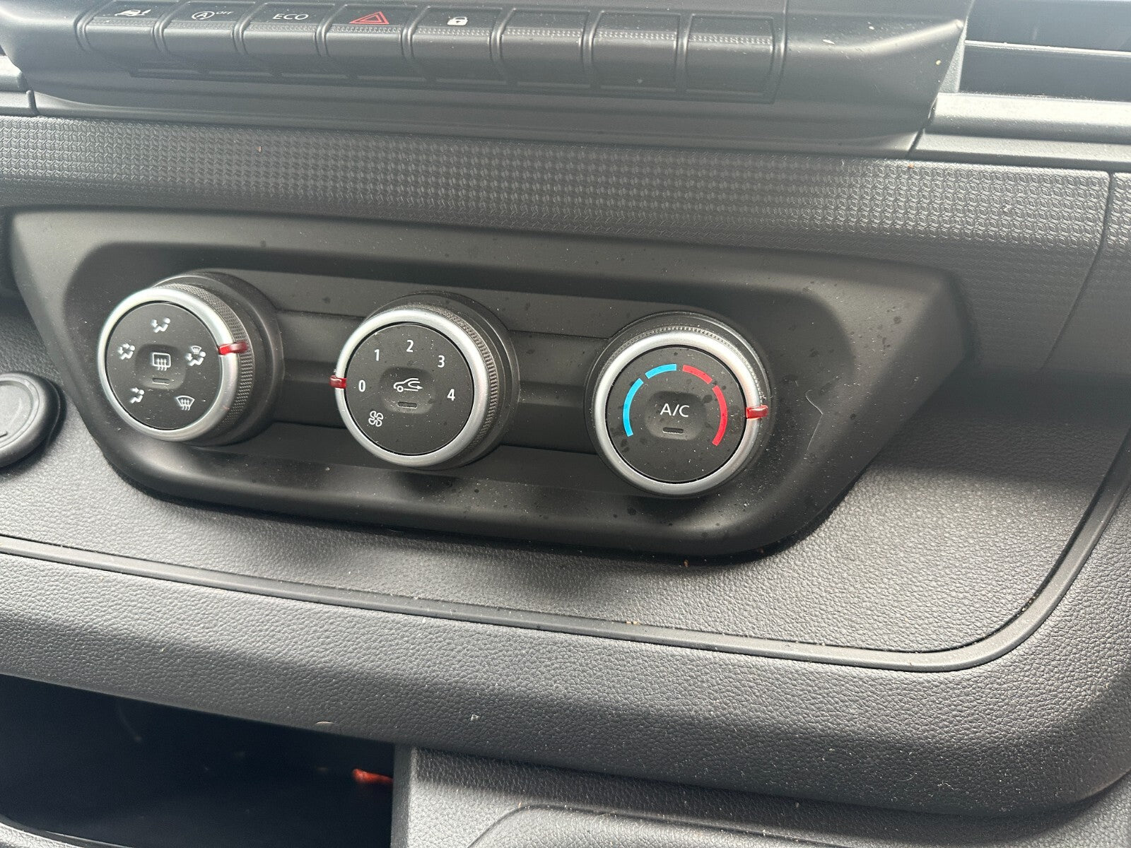 2023 RENAULT TRAFIC X82 HEATER CONTROL PANEL AC AIR CON SWITCH SWITCHES CLIMATE