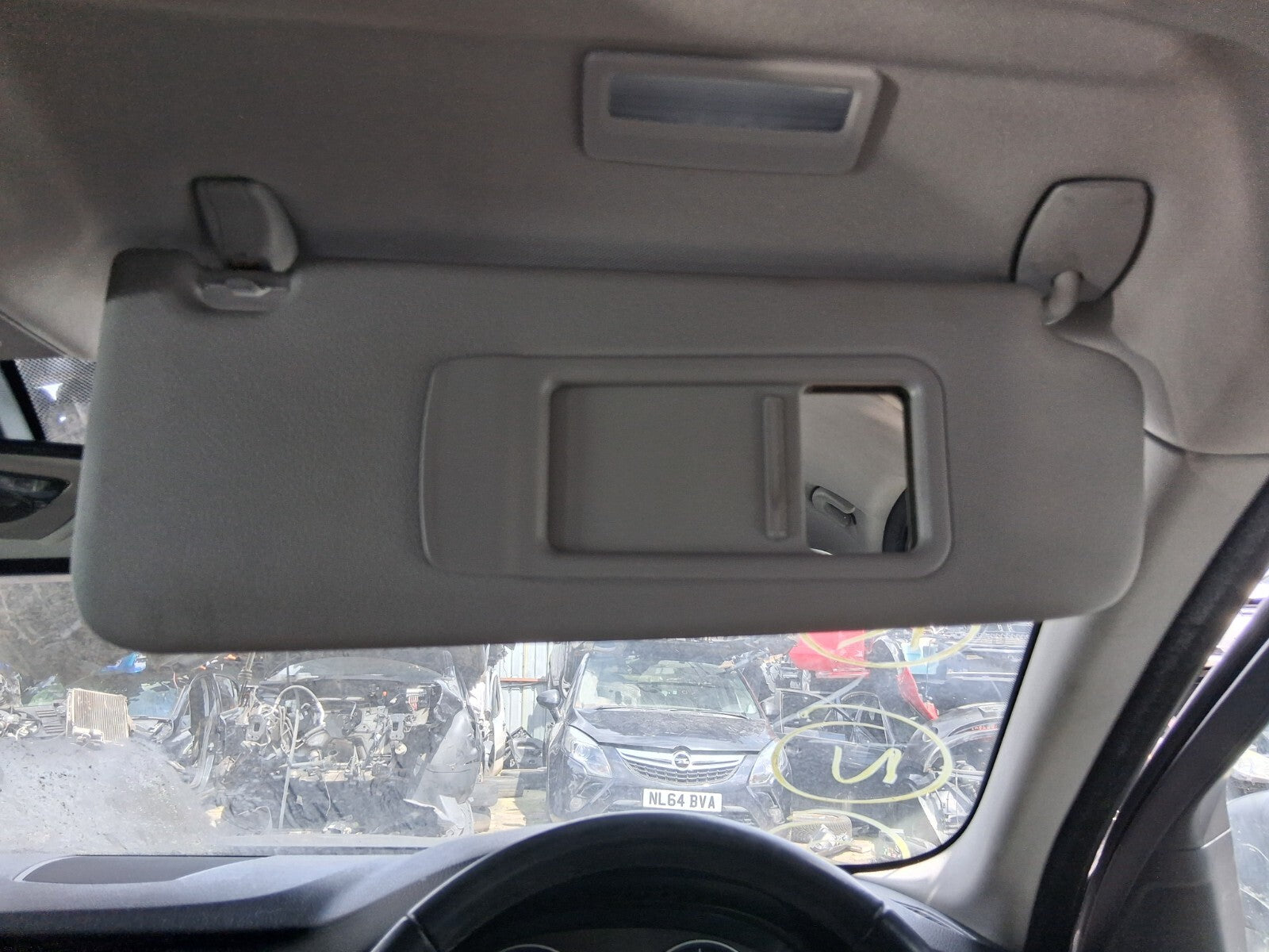 2012 BMW 5 SERIES F10 OSF DRIVER SIDE FRONT RIGHT SUN VISOR