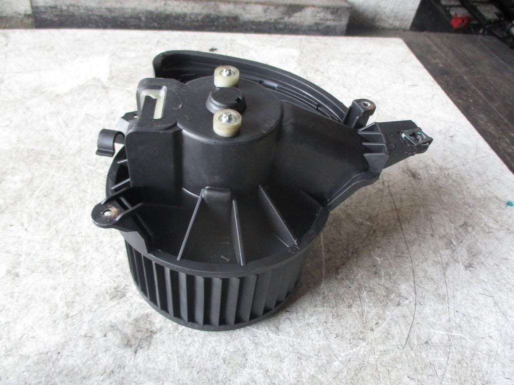 PEUGEOT BIPPER 2013 HEATER BLOWER MOTOR FAN