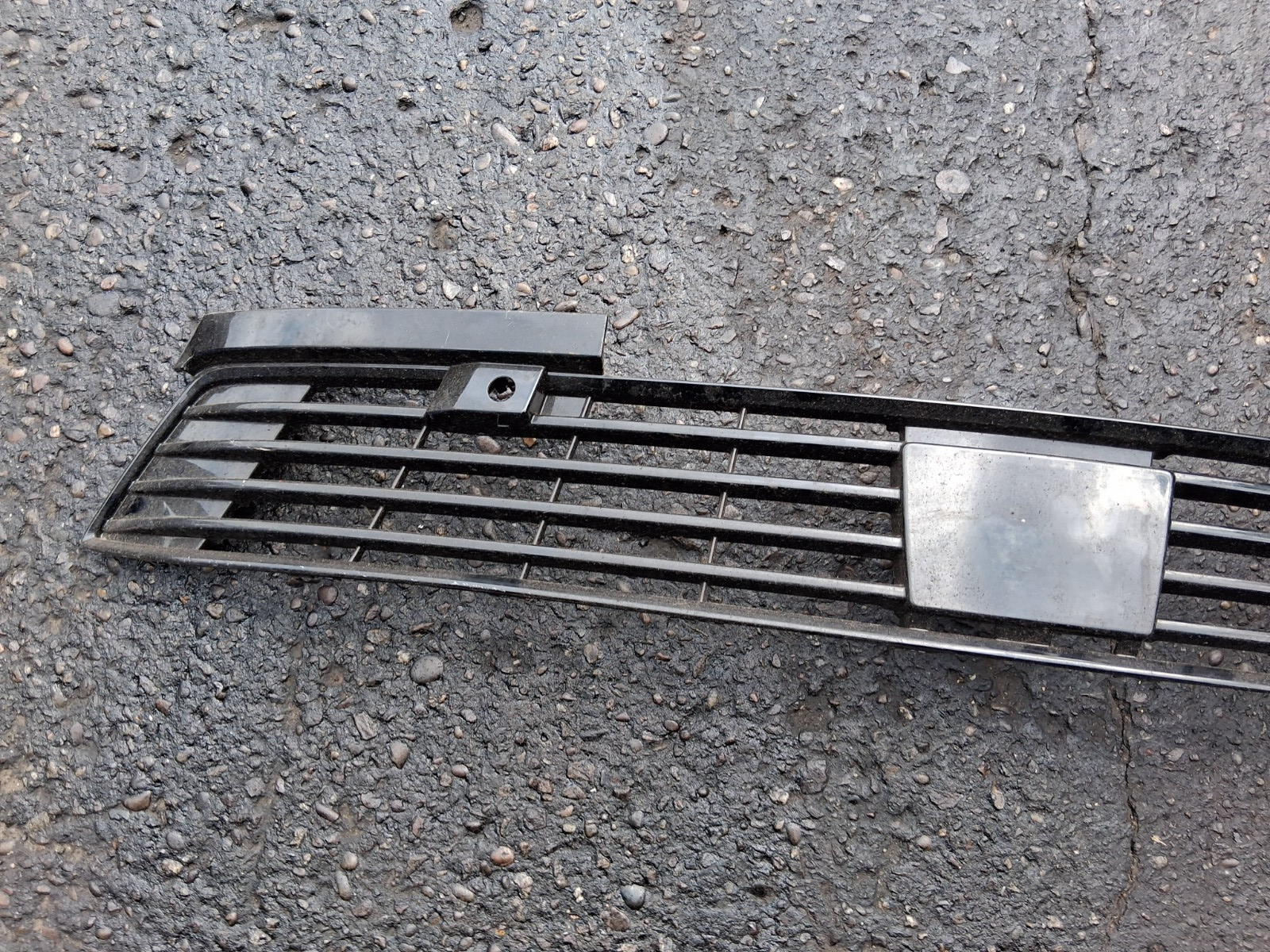 2024 VAUXHALL ASTRA L ESTATE FRONT BUMPER LOWER GRILL WITHOUT SENSOR 9839979680