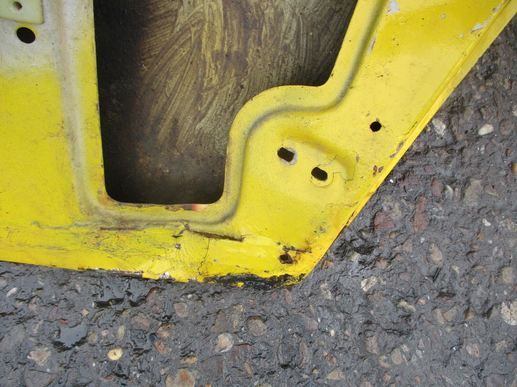 MG MIDGET 1979 OS DRIVER SIDE DOOR SHELL YELLOW DAMAGED
