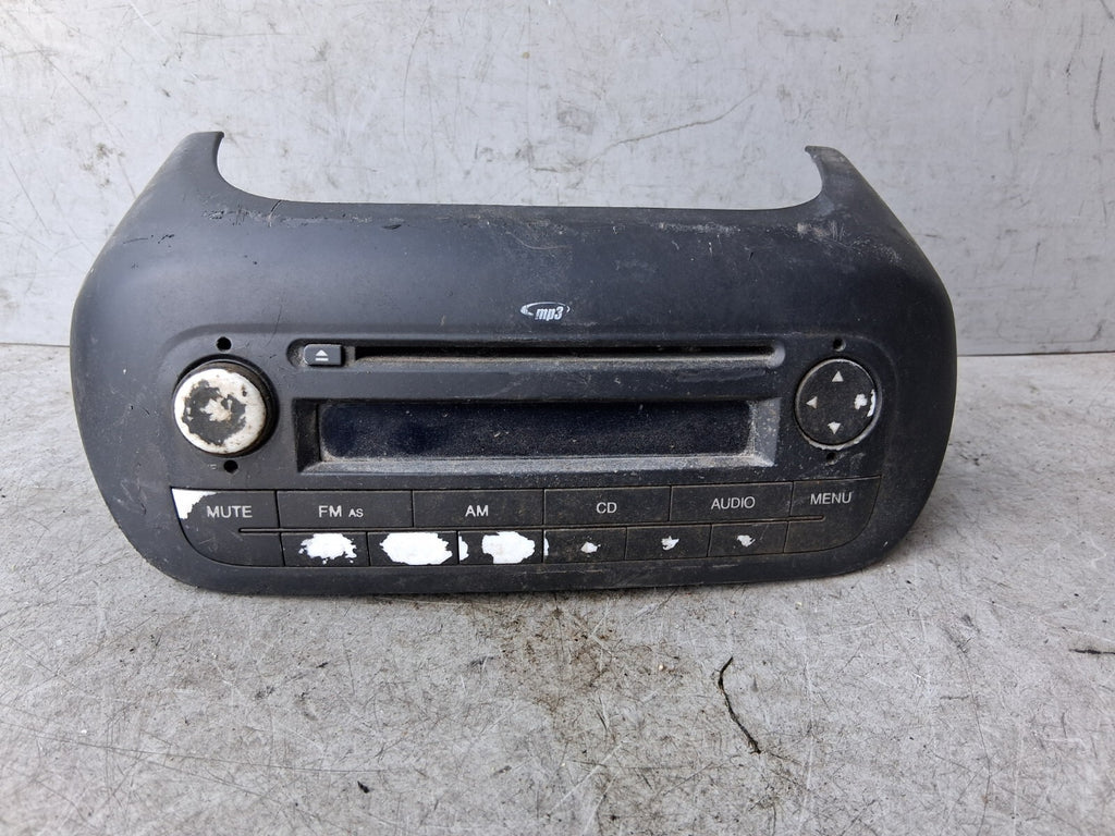 2015 PEUGEOT BIPPER RADIO CD PLAYER STEREO HEAD UNIT 7643727316