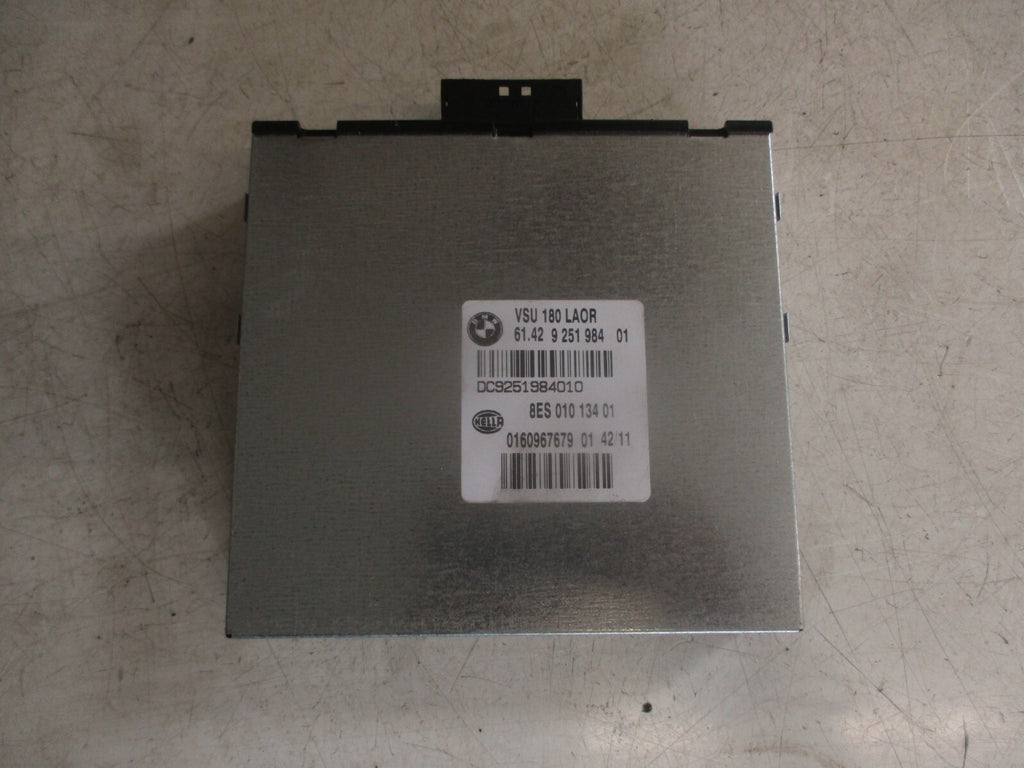 2011 BMW 5 SERIES F10 VOLTAGE CONVERTER MODULE UNIT 8ES01013401