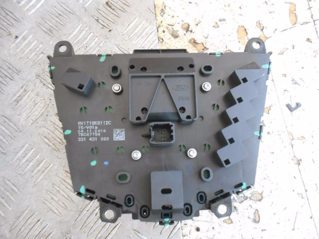 FORD FIESTA MK7 2014 STEREO CD HEAD UNIT CLOCK DISPLAY ASSEMBLY AV1T18K811DC