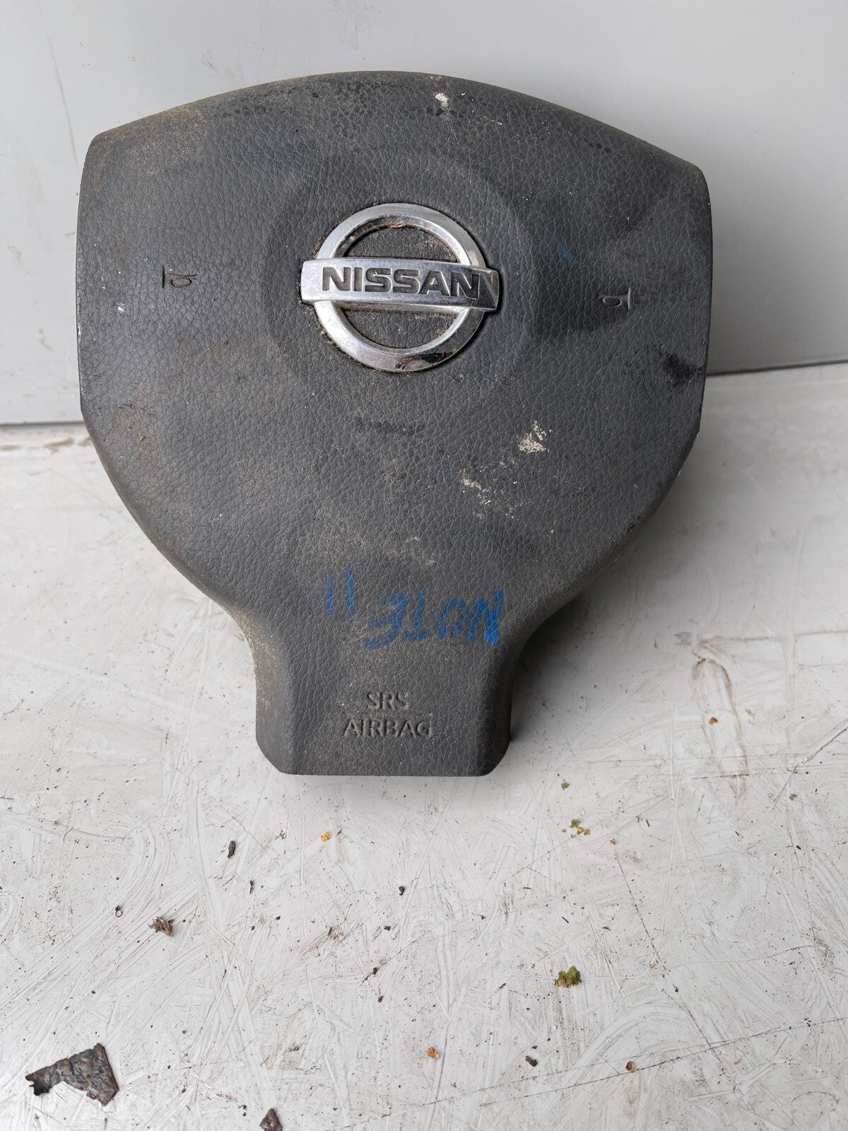 2011 NISSAN NOTE MK1 STEERING WHEEL AIRBAG 3055429
