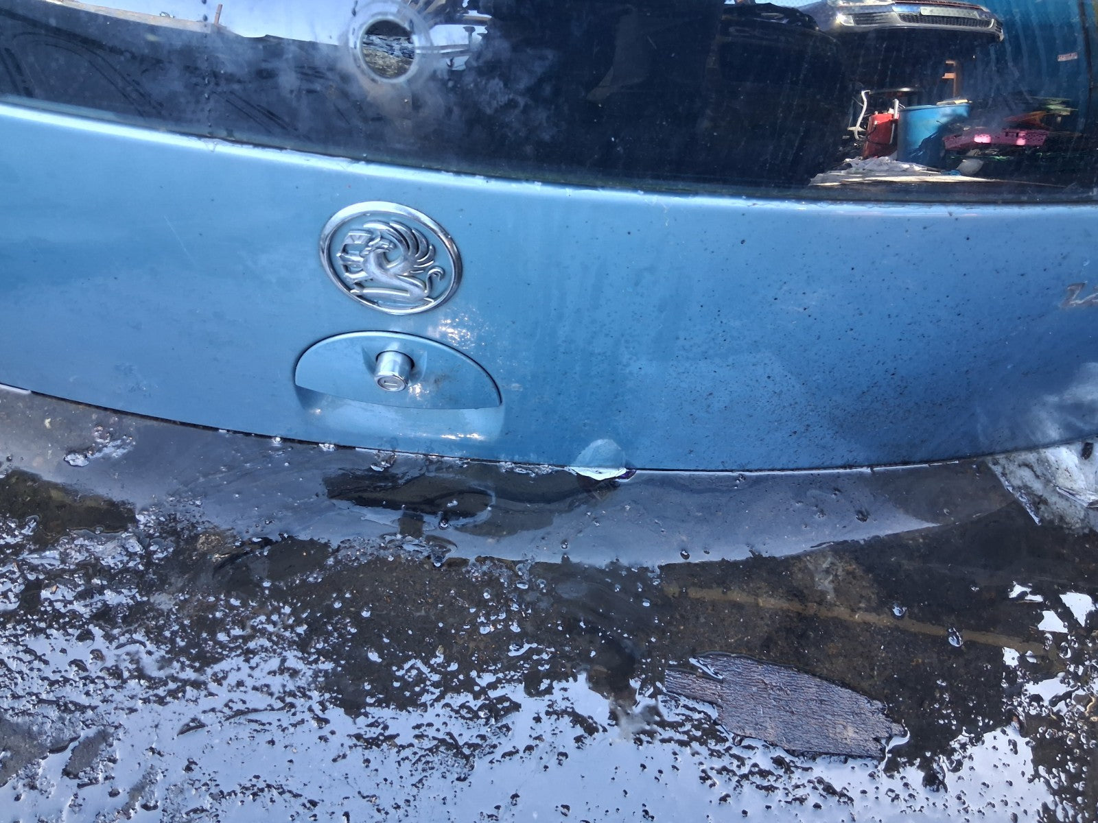 2006 VAUXHALL CORSA C REAR COMPLETE TAILGATE BOOTLID BLUE
