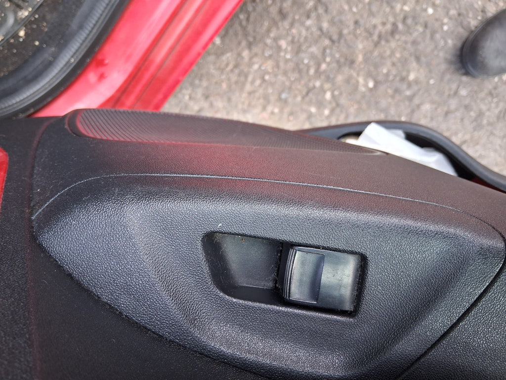 2016 PEUGEOT 108 MK2 NSF PASSENGER SIDE FRONT LEFT WINDOW CONTROL SWITCH