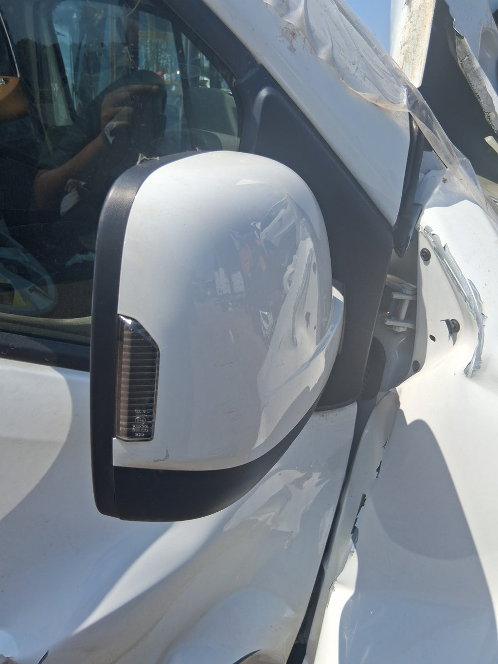 2025 RENAULT TRAFIC X82 MK3 OSF DRIVER SIDE FRONT RIGHT WING MIRROR WHITE
