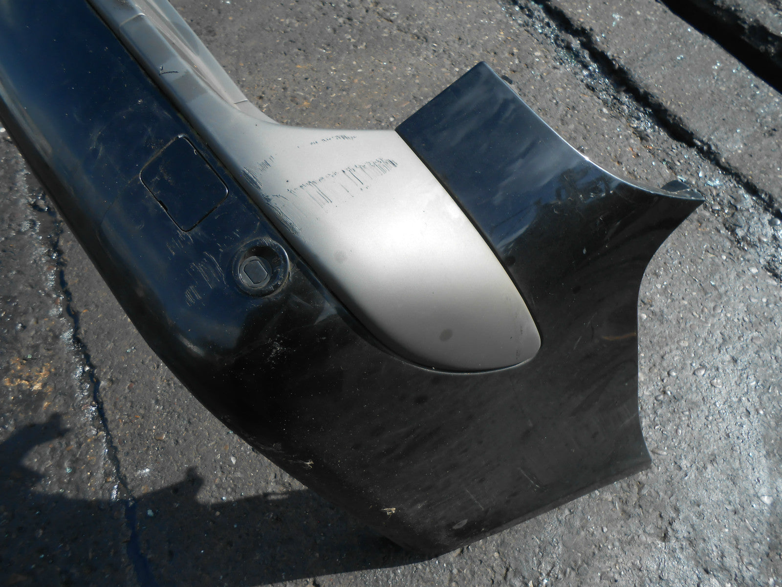 RENAULT LAGUNA MK2 2004 ESTATE COMPLETE REAR BUMPER BLACK