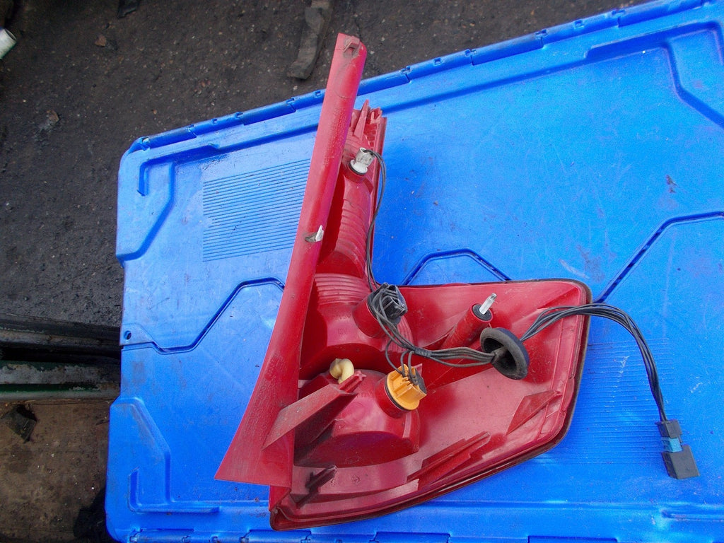 2012 CITROEN C4 MK2 NSR PASSENGER SIDE REAR LIGHT 9655864080
