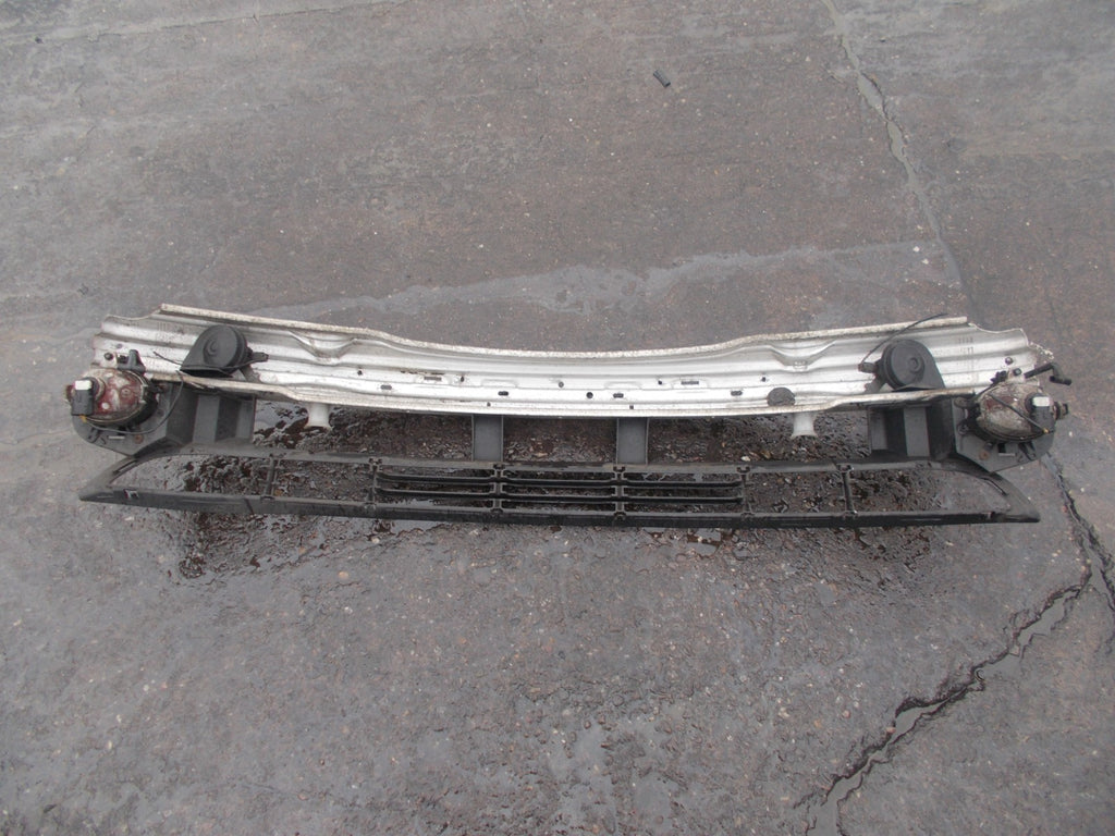 BMW 3 SERIES E46 FACELIFT 2001-2006 FRONT BUMPER BAR & SPOT FOG LIGHTS