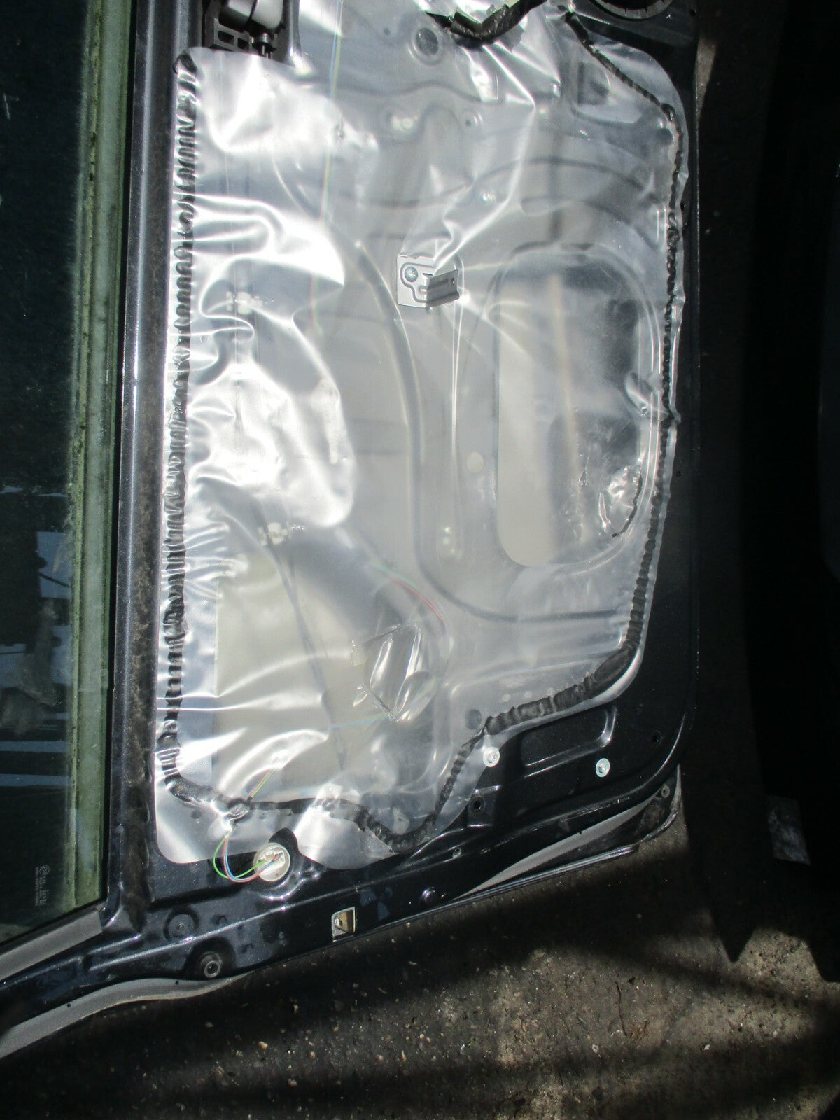SUZUKI SWIFT GL 2008 3 DOOR NS PASSENGER SIDE FRONT DOOR GLASS REGULATOR BLACK