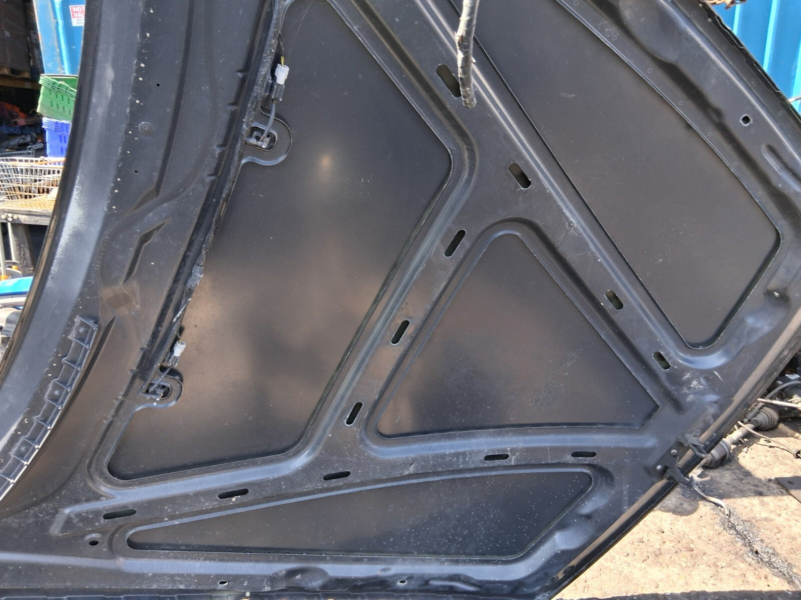2003 BMW Z4 E85 FRONT BONNET PANEL BLACK 475