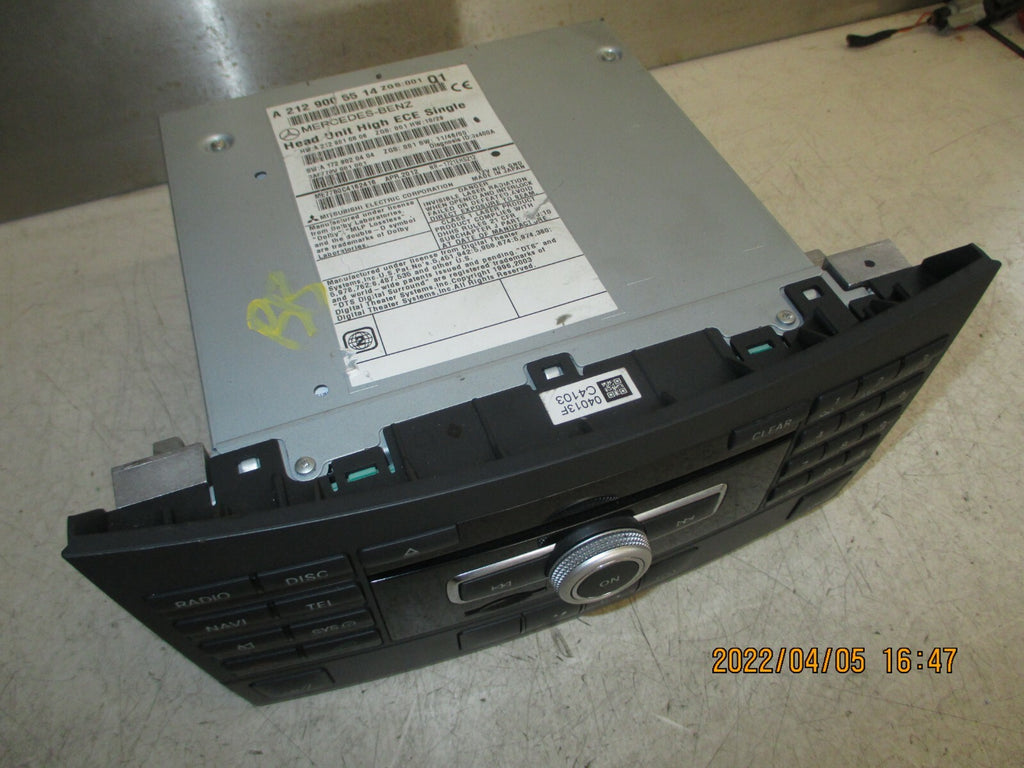 MERCEDES BENZ E CLASS 2012 RADIO CD PLAYER STEREO HEAD UNIT A2129005514